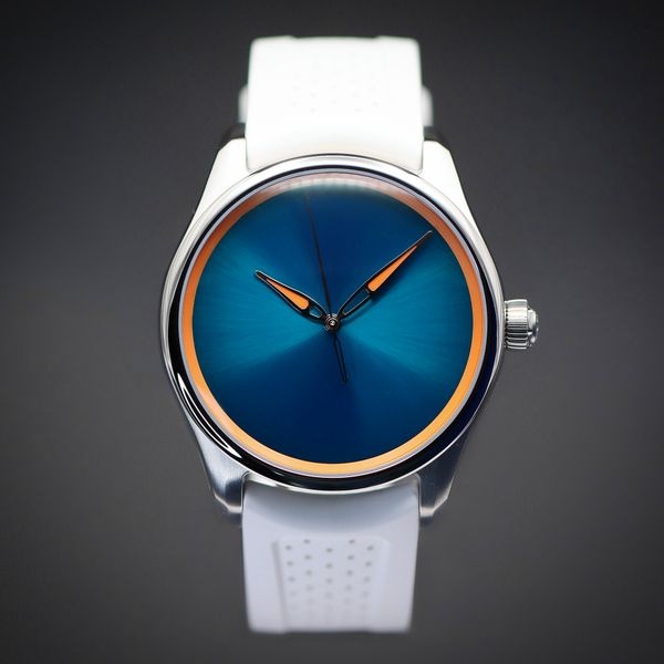 H. Moser and Cie Pioneer 3201-1202